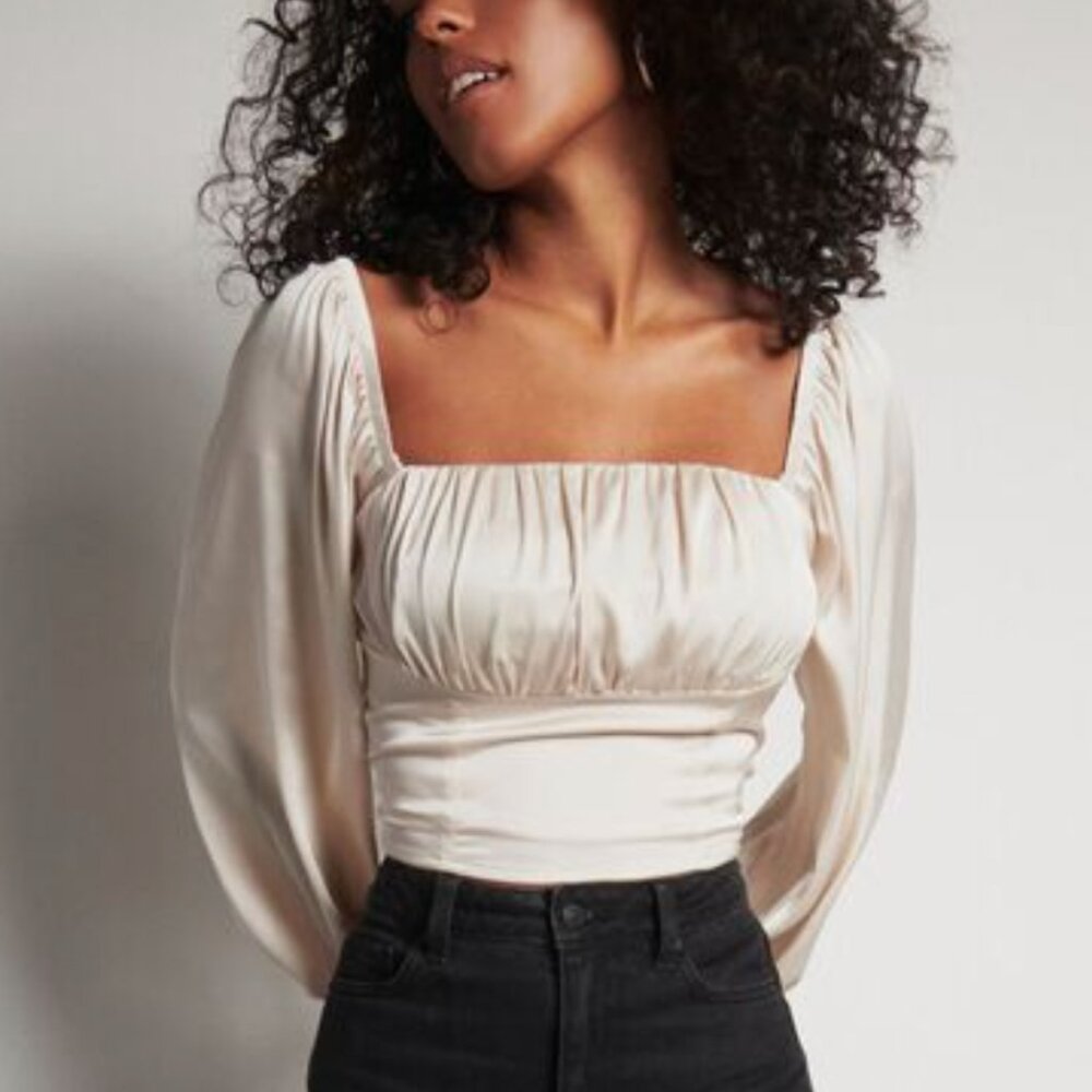 Dynamite Champagne Satin Blouse | US L